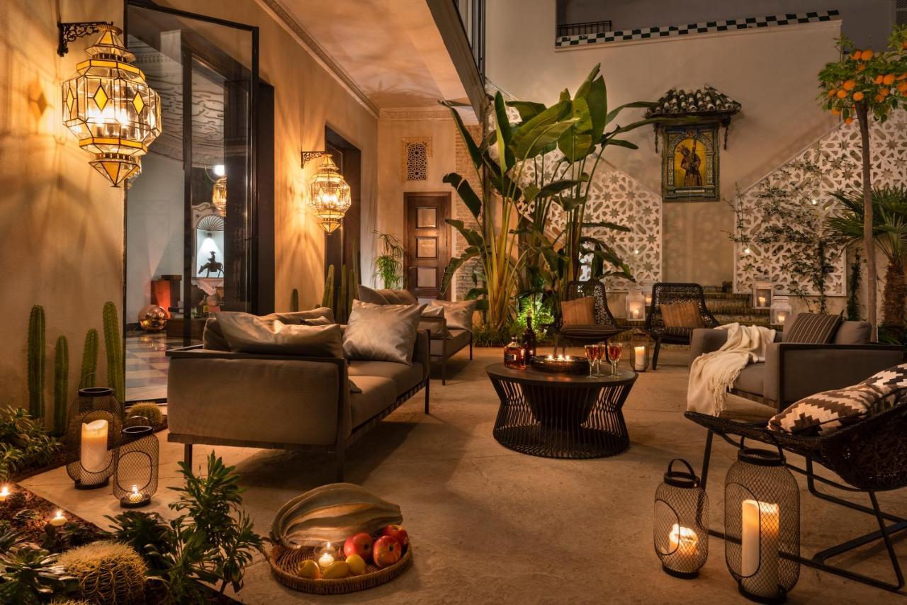 Pajaro Rebelde Bed & Breakfast Seville Exterior photo