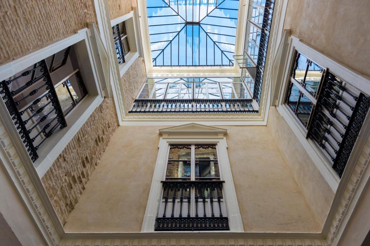 Pajaro Rebelde Bed & Breakfast Seville Exterior photo