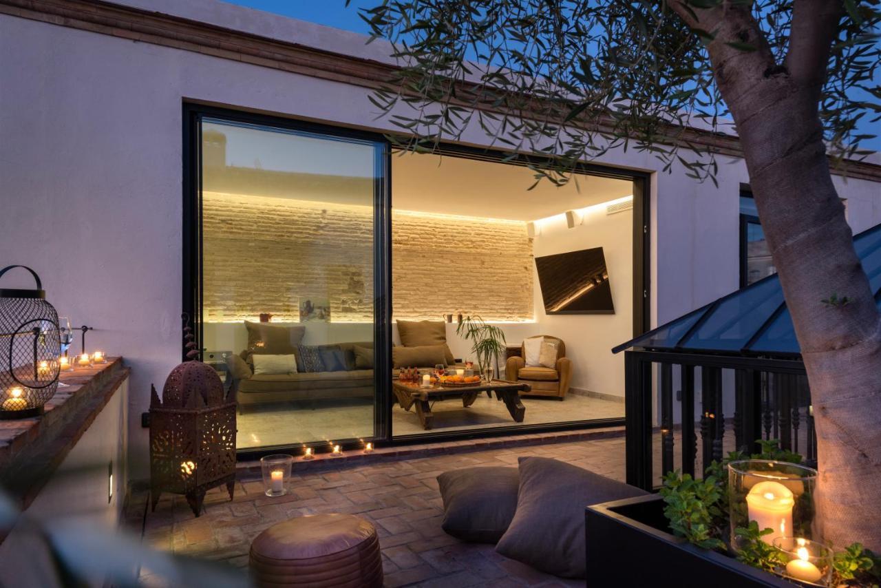 Pajaro Rebelde Bed & Breakfast Seville Exterior photo